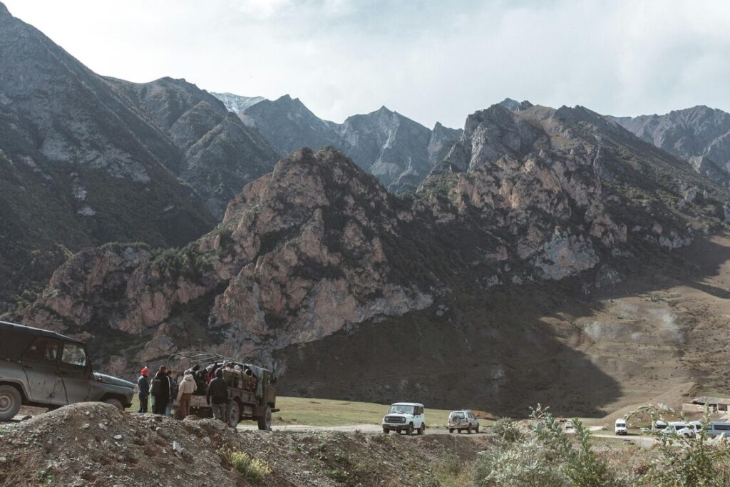 Emergency-Planning-Tips-for-Remote-Off-Road-Adventures